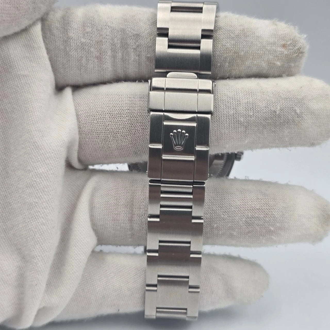 2008/2009 PAPERS Rolex Explorer l 114270 36mm Steel Black Dial Watch BOX