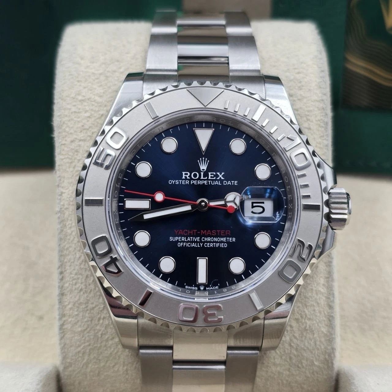 PAPERS 2024 Rolex Yacht-Master 40mm “Captain America” Blue Dial 126622 BOX