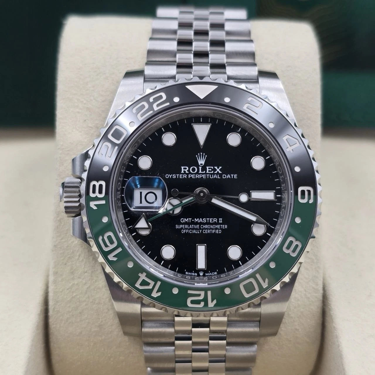 PAPERS 2025 Rolex GMT-Master II “Sprite” 40mm 126720VTNR Jubilee Black Dial BOX