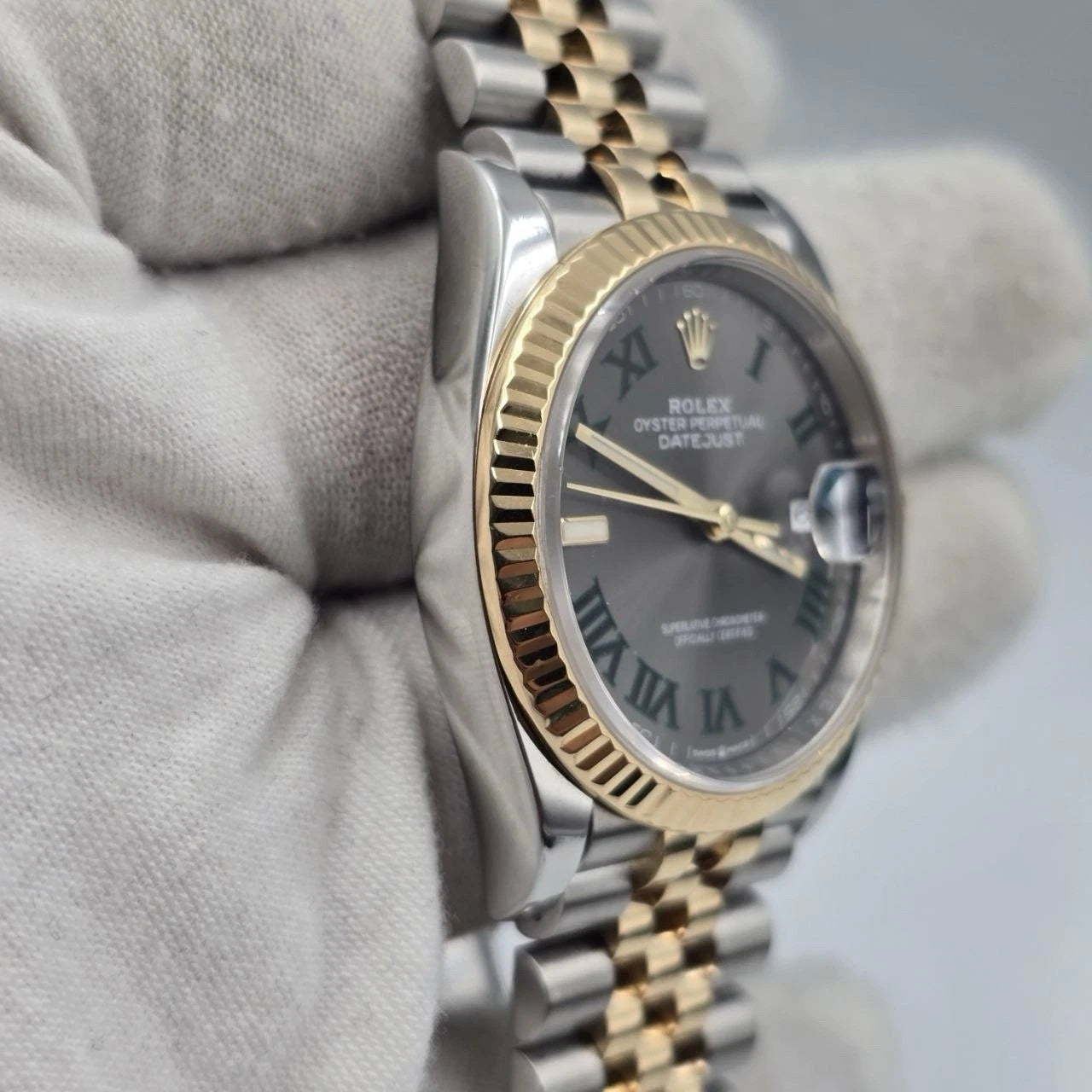 2022 PAPERS Rolex Datejust 36mm Wimbledon Yellow Gold Fluted Jubilee 126233 BOX