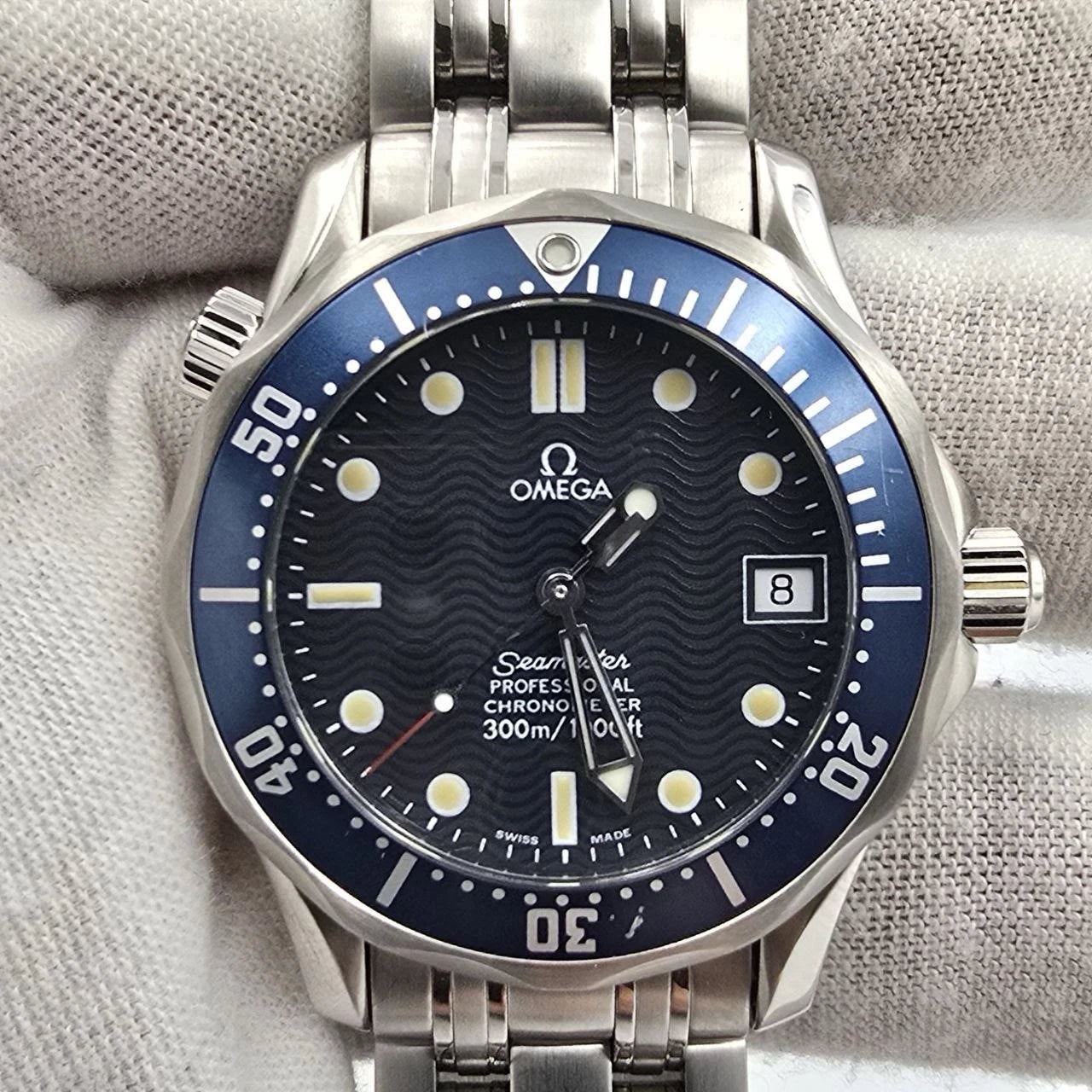 Mens Omega Seamaster Professional Chronometer Blue Dial 36MM Watch 2551.80