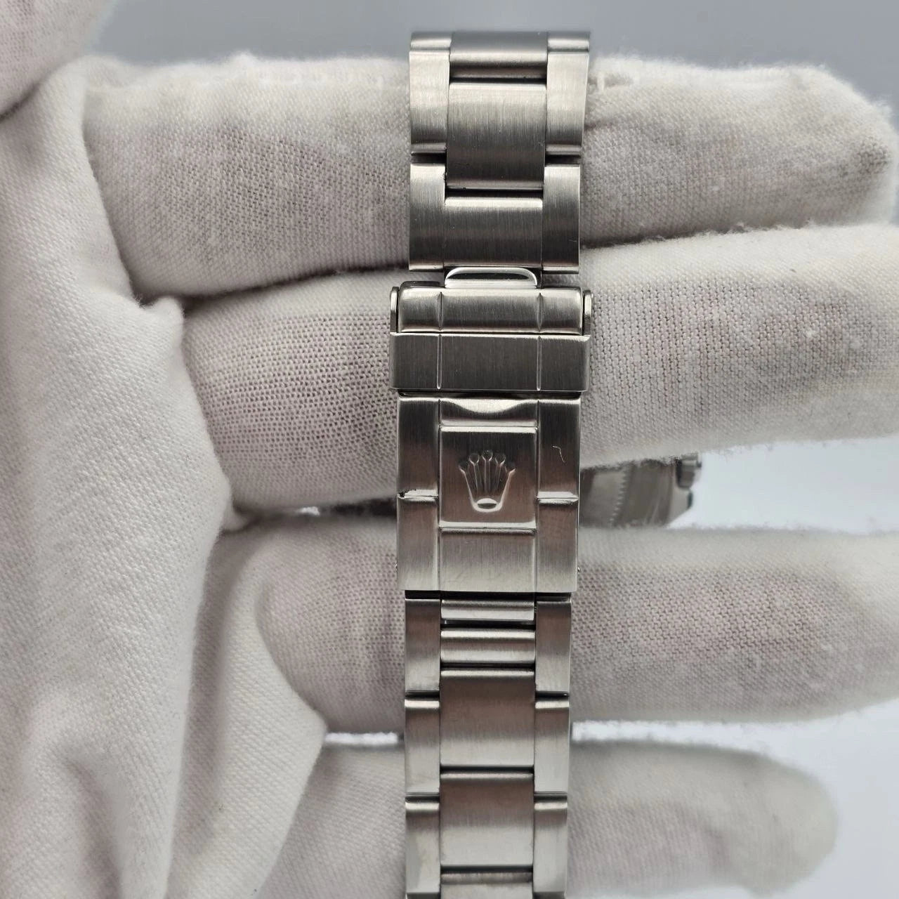 PAPERS Rolex Explorer II 16570 Stainless Steel Black Dial Automatic 40mm Watch