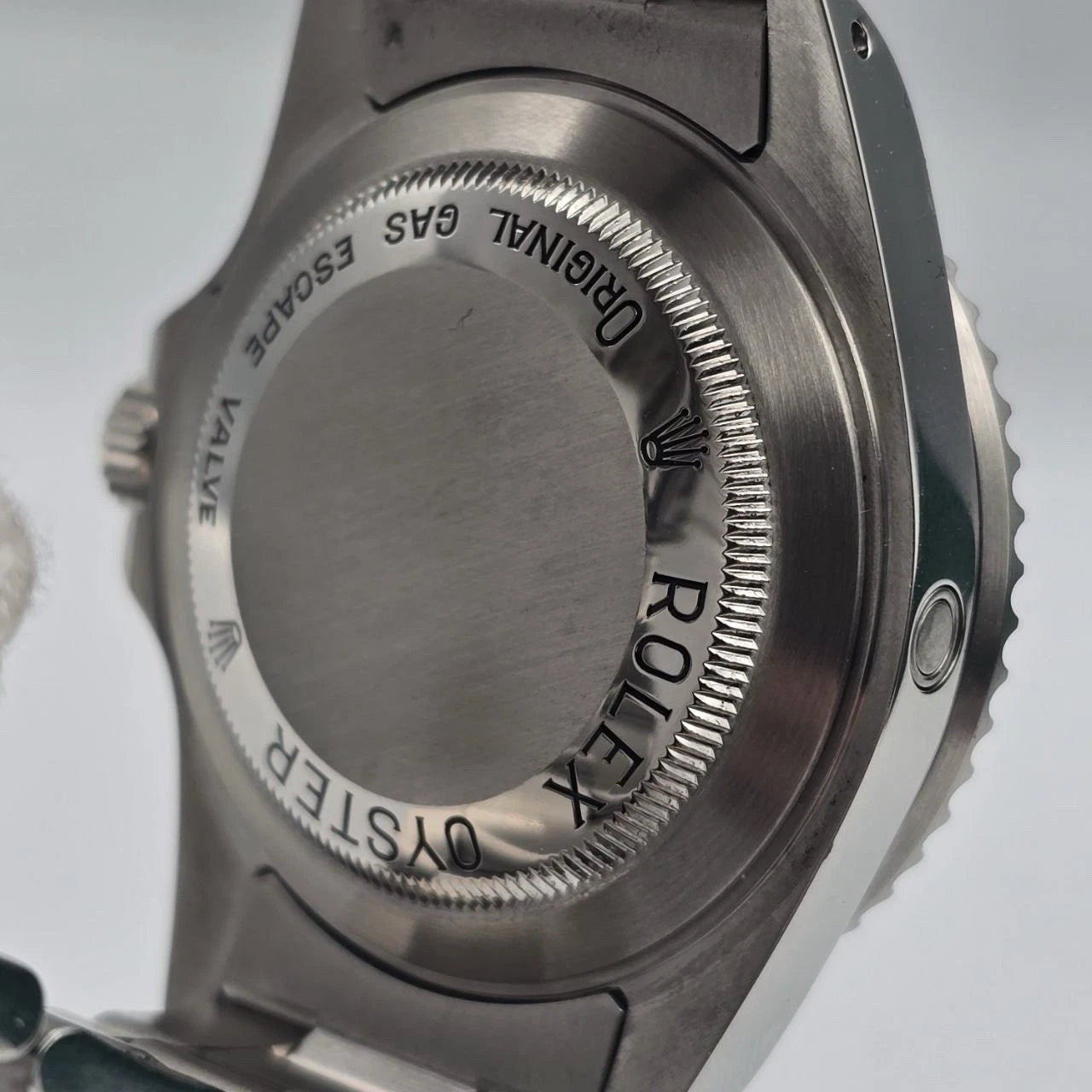 Rolex Sea-Dweller 16600 Stainless Steel Black Dial 40mm Watch