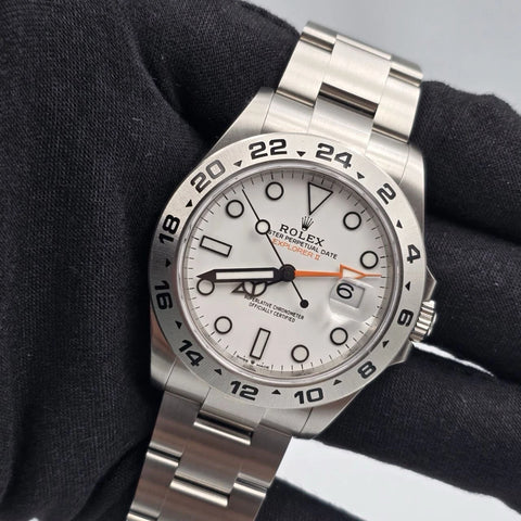 PAPERS 2024 Rolex Explorer II 42mm 226570 White Polar Dial BOX