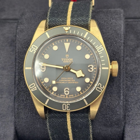 2025 NEW Tudor Black Bay Bronze 43mm Black Dial Fabric Strap 79250BA Watch