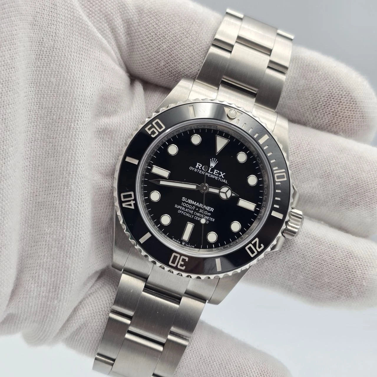 MINT Rolex Submariner No Date Ceramic 41mm Stainless Steel Bracelet 124060