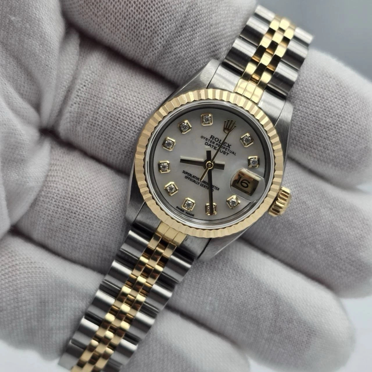 Rolex Lady Datejust 69173 Gold & Steel Mother of Pearl Diamond Dial 26mm Watch