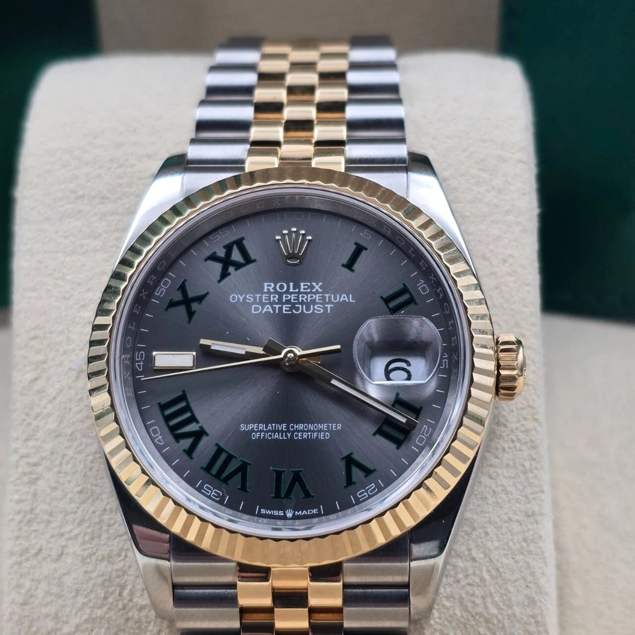 2023 Rolex Datejust 36mm Wimbledon Yellow Gold Fluted Bezel Jubilee 126233 B+P