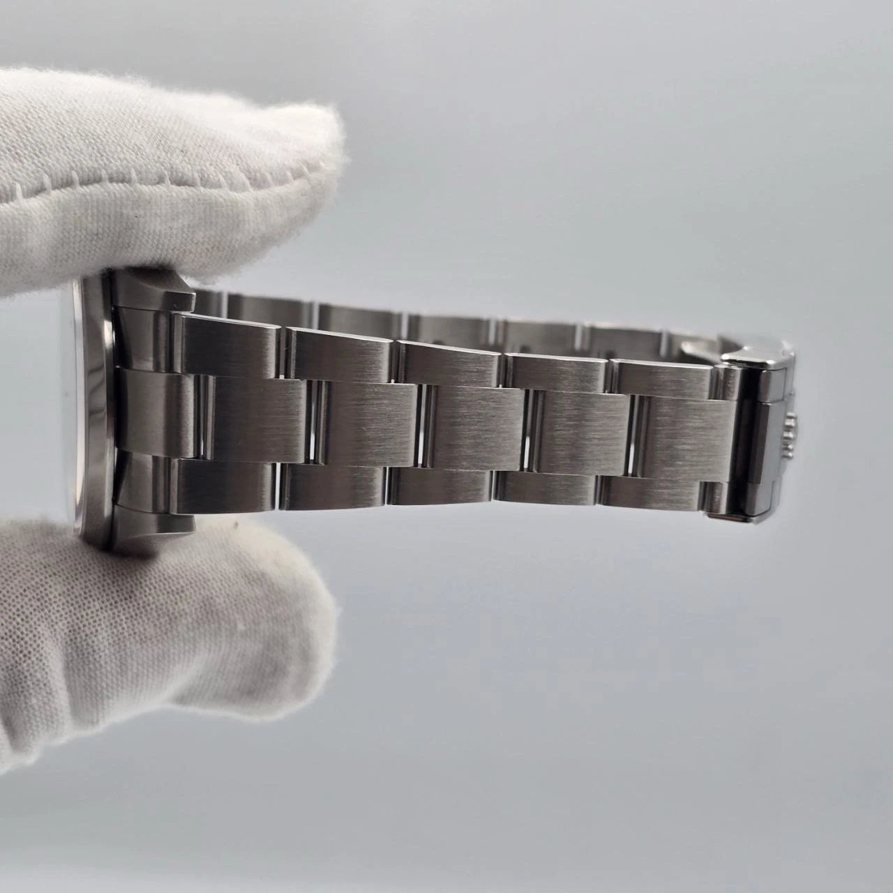 PAPERS MINT 2022 Rolex Explorer Black Dial Stainless Steel 36mm Watch 124270 BOX