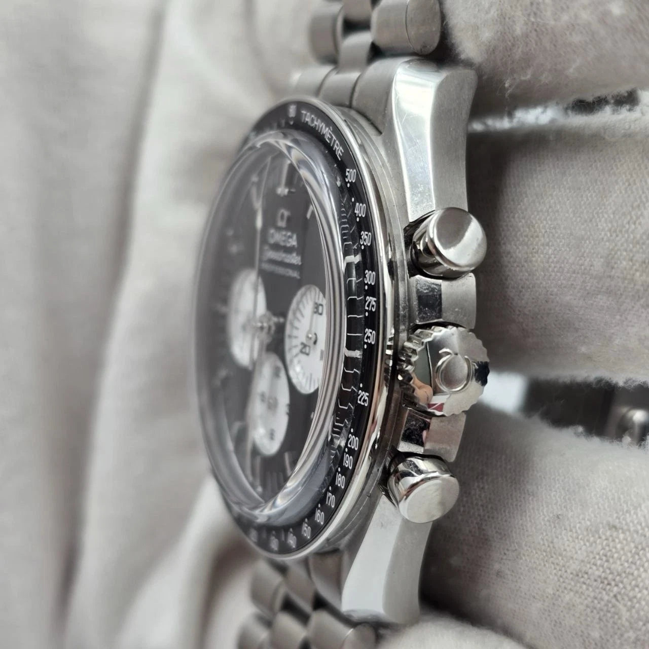 Omega Speedmaster Moonwatch Reverse Panda