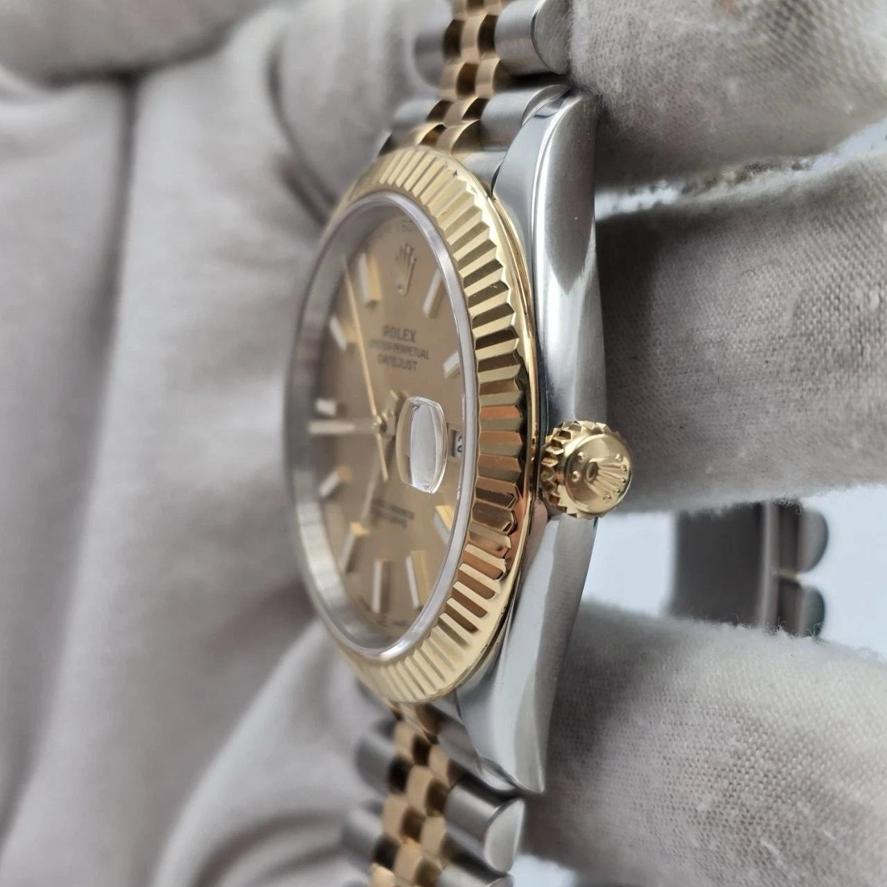 2019 PAPERS Rolex Datejust 41mm 126333 Two Tone Jubilee Champagne Dial BOX