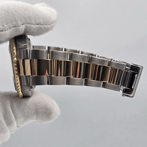 Rolex Submariner Date 16613 Black Dial Two Tone Steel Gold 40mm Watch