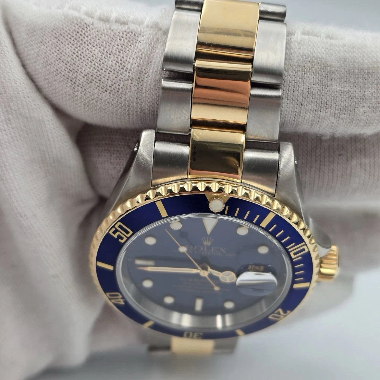 2002 Rolex Submariner 16613 Blue Dial Two Tone Steel Gold Clasp 40mm Watch