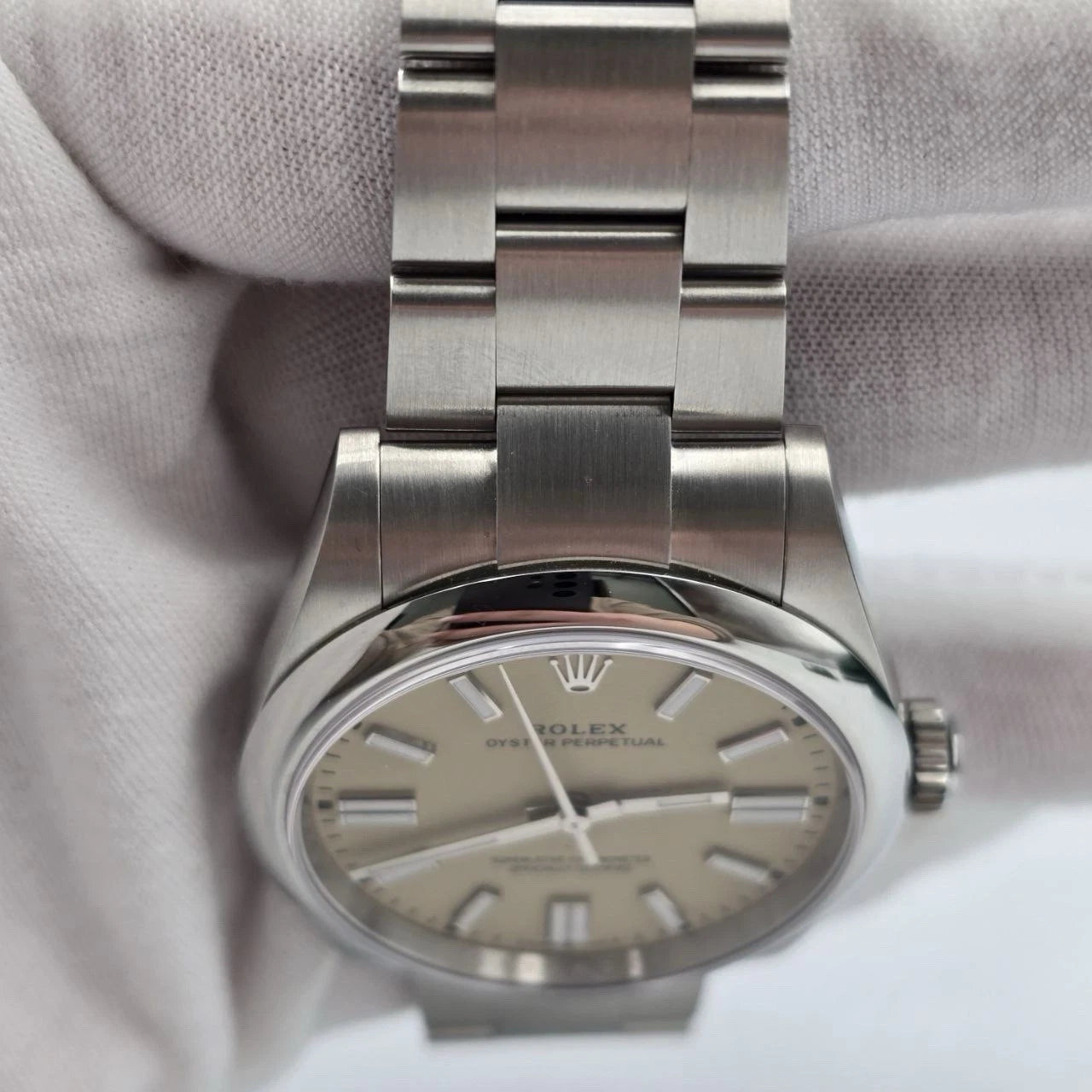 NEW 2025 Rolex Oyster Perpetual Stainless Steel 41mm Beige Dial 134300