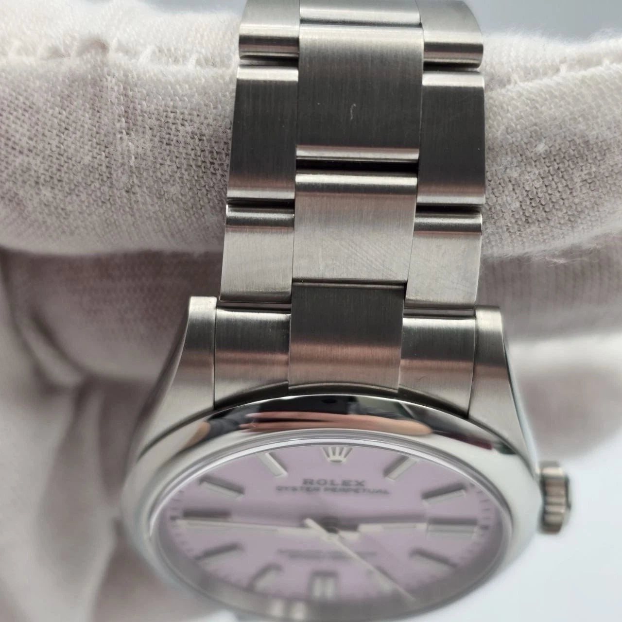 NEW 2026 Rolex Oyster Perpetual Stainless Steel 41mm 134300 Candy Pink Dial