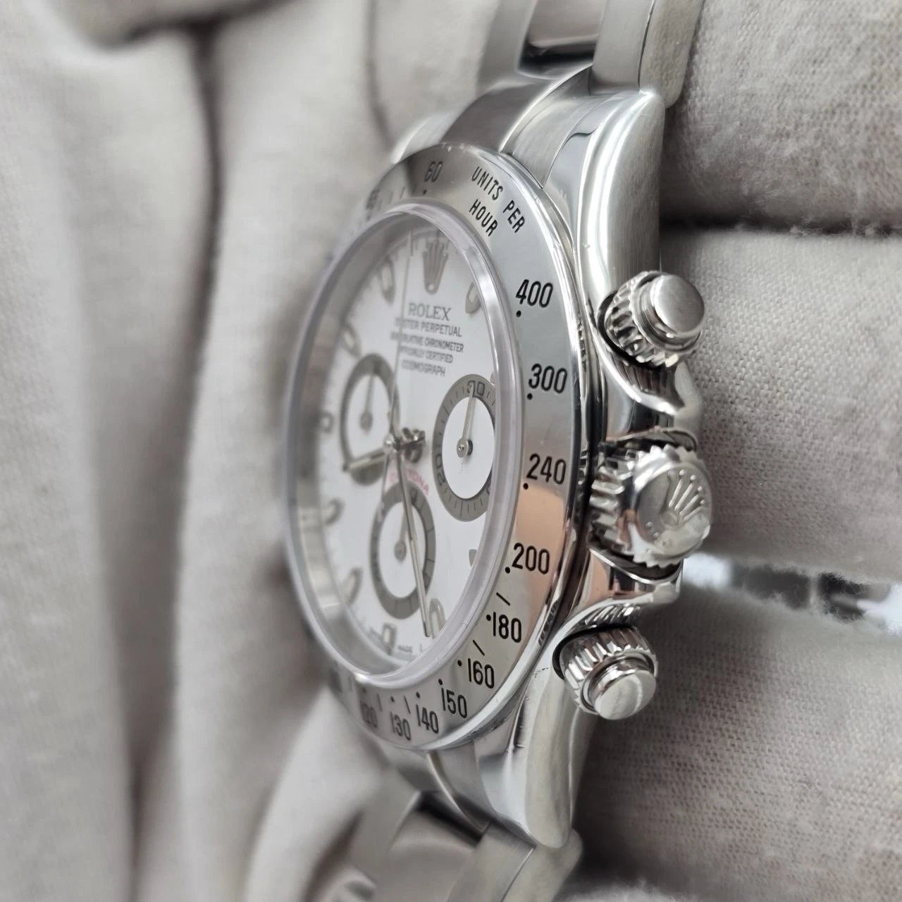 Rolex Daytona 116520 4