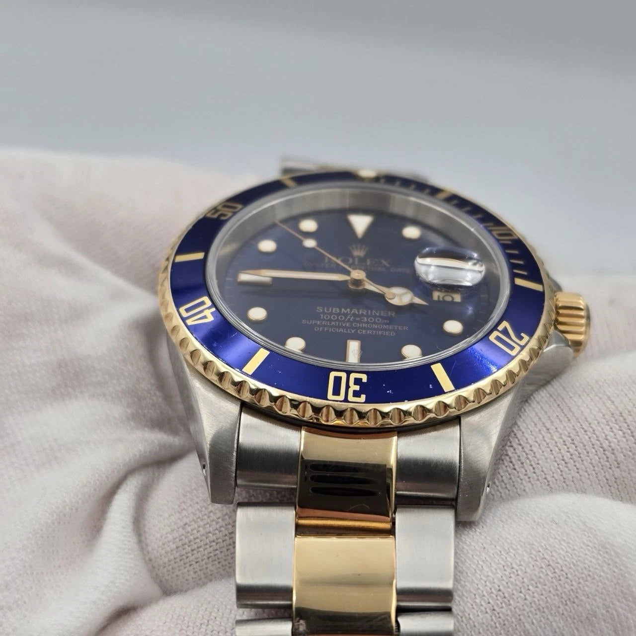 2002 Rolex Submariner 16613 Blue Dial Two Tone Steel Gold Clasp 40mm Watch