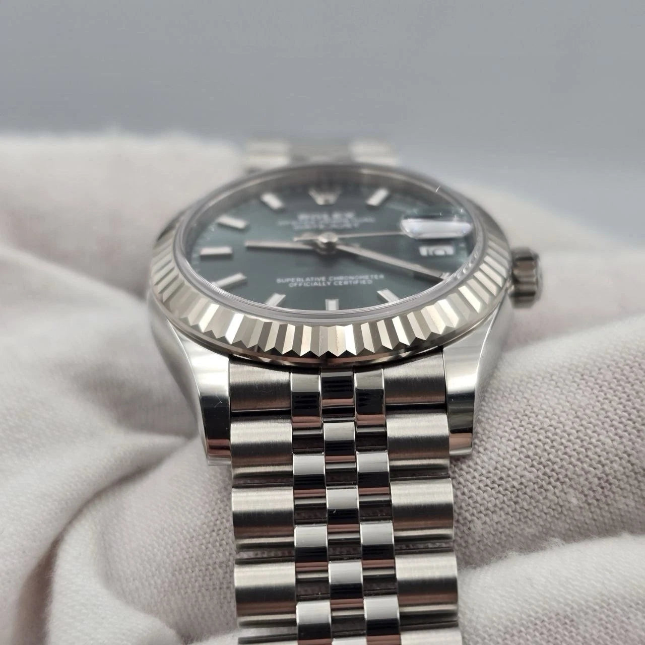 NEW 2025 Rolex Datejust 31mm Mint Green Stainless Steel Jubilee Fluted 278274
