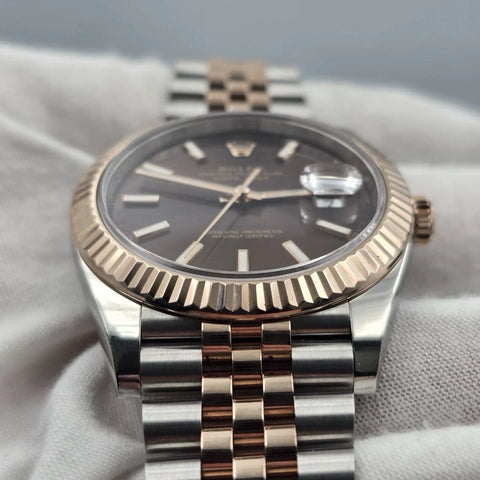 2022 PAPERS Rolex Datejust 41mm 126331 Two-Tone Rose Chocolate Dial Jubilee BOX