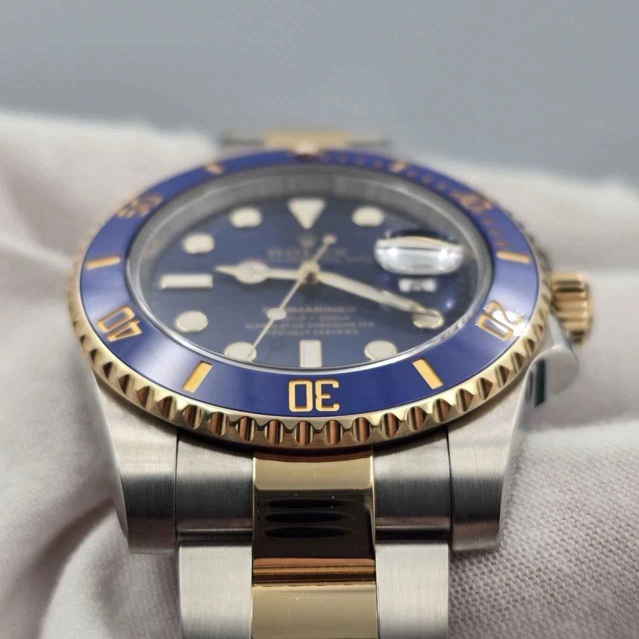 PAPERS 2019 Rolex Submariner Date 116613LB Blue Dial Gold TT 40mm Watch BOX