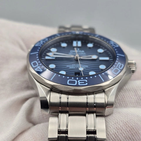 2025 OMEGA Seamaster Diver 300M 210.30.42.20.03.003 Summer Blue 42mm With Strap