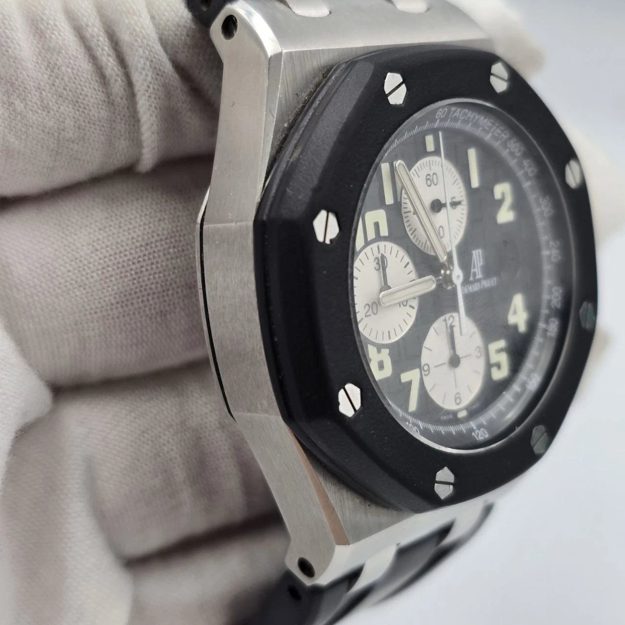 2010 PAPERS Audemars Piguet Royal Oak Offshore Black 42mm Rubberclad 25940SK