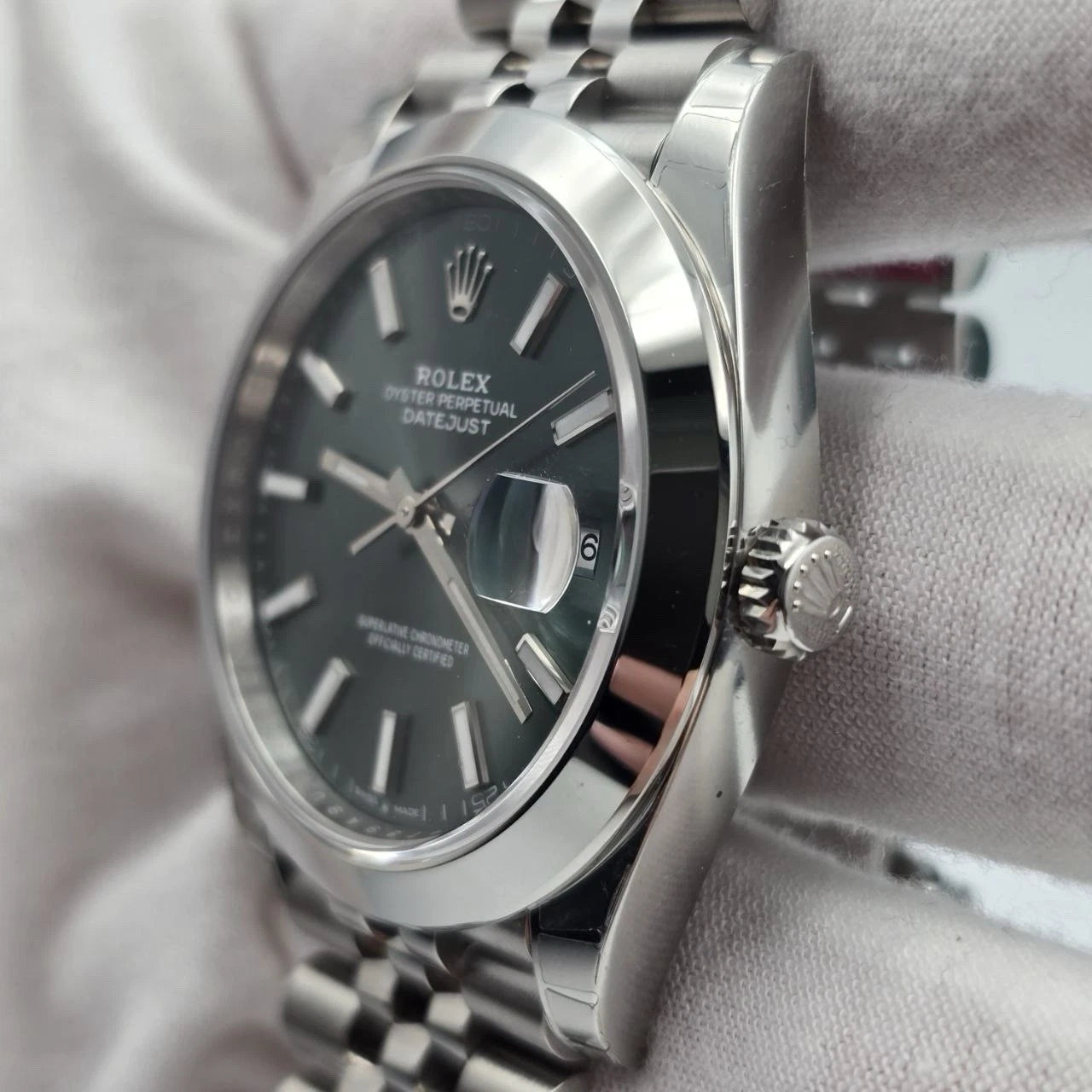 NEW 2026 STICKERED Rolex Datejust 41mm Mint Green Smooth Jubilee 126300