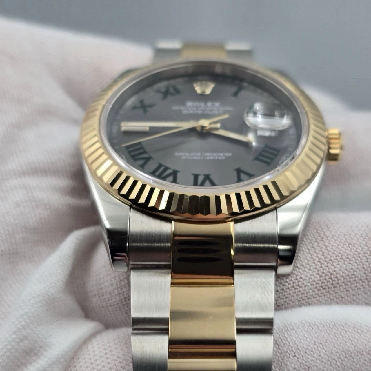 PAPERS 2025 Rolex Datejust 41mm Two Tone Wimbledon Dial Oyster 126333 BOX