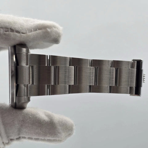 Rolex Explorer I 224270 9