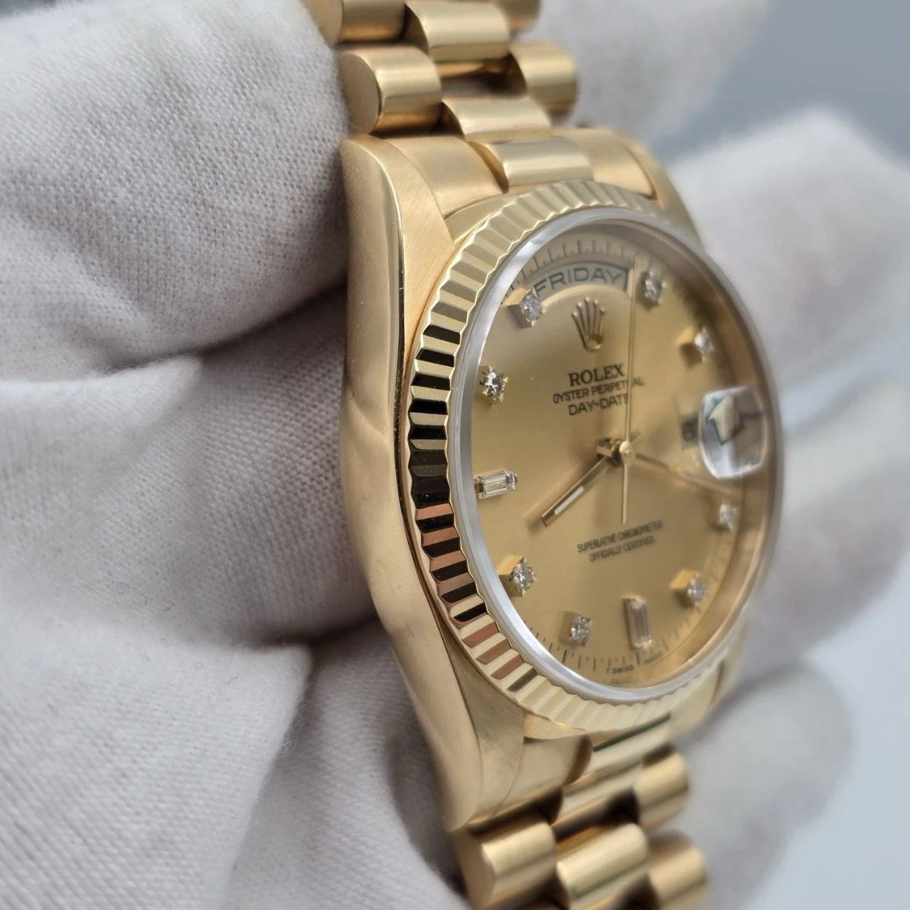 Rolex Day-Date 18238 President Gold FACTORY Champagne Diamond Dial 36mm Watch