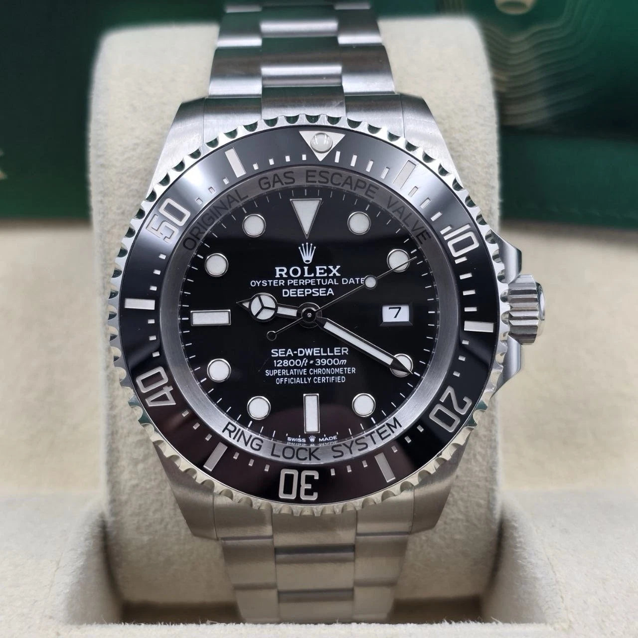 2021 PAPERS Rolex Sea-Dweller Deepsea Black 44mm Stainless Ceramic 126660 BOX