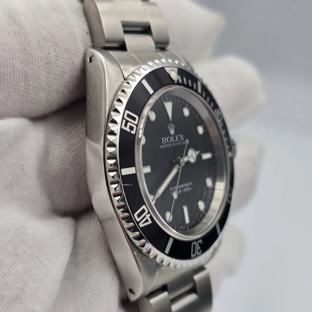 Rolex Submariner No-Date 2 Liner Black Dial Steel Oyster 40mm Watch 14060