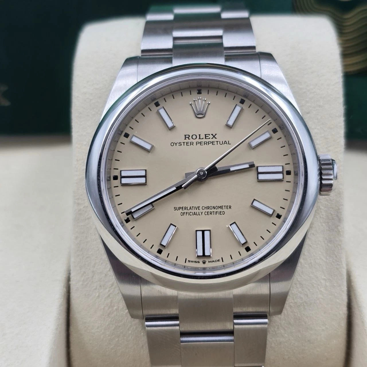 NEW 2025 Rolex Oyster Perpetual Stainless Steel 41mm Beige Dial 134300