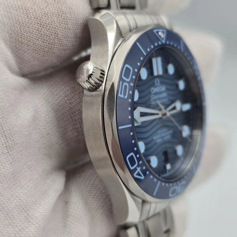 2025 OMEGA Seamaster Diver 300M 210.30.42.20.03.003 Summer Blue 42mm With Strap