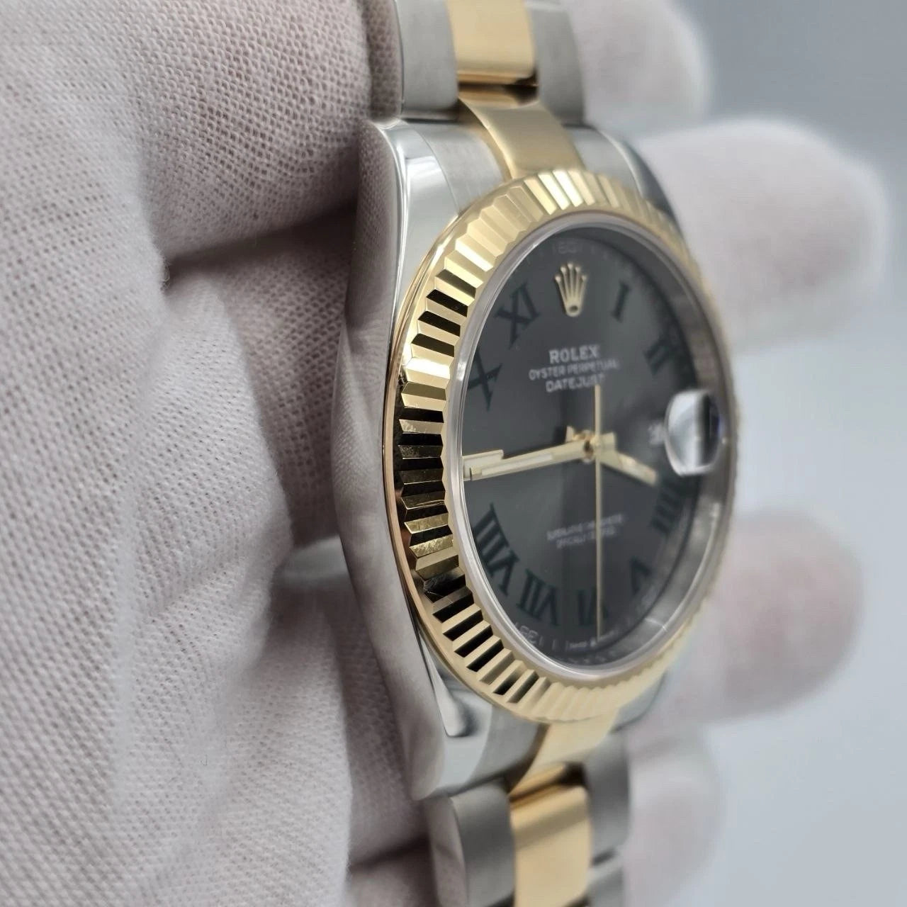 PAPERS 2025 Rolex Datejust 41mm Two Tone Wimbledon Dial Oyster 126333 BOX