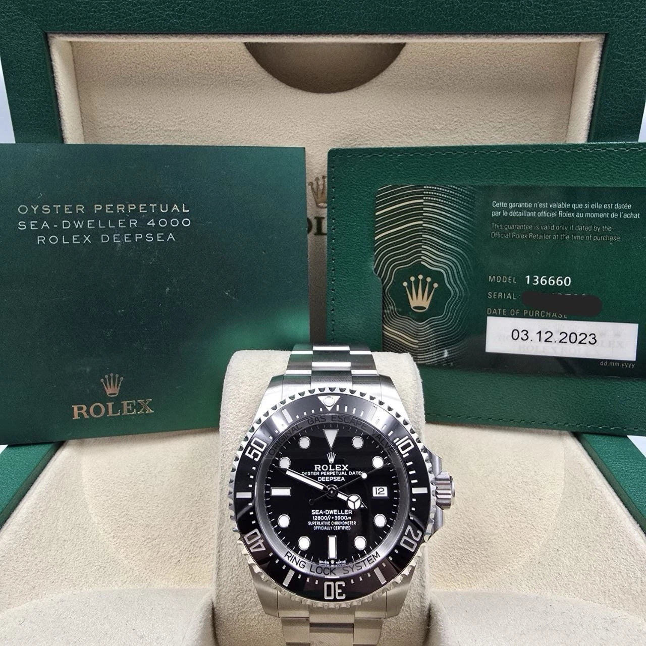 PAPERS 2023 Rolex Sea-Dweller Deepsea Black Ceramic Steel Dive 44mm 136660 BOX