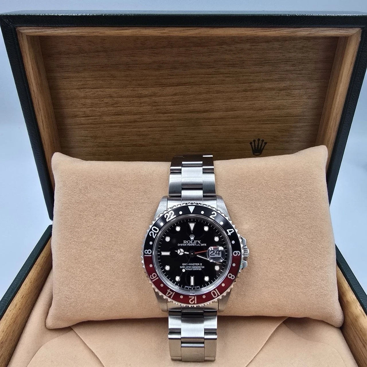 Rolex GMT-Master II "Coke" Stainless Oyster Black Dial 40mm 16710