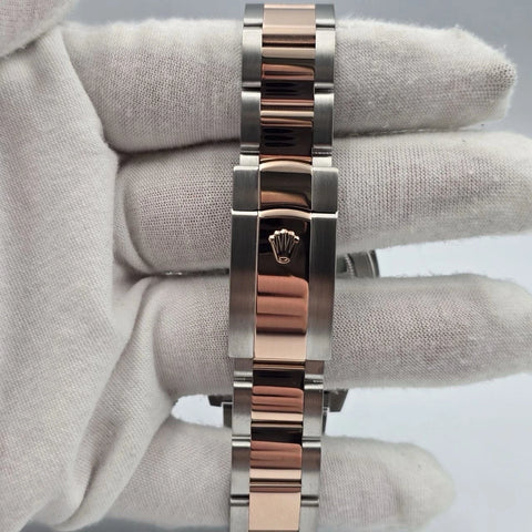 PAPERS 2024 Rolex Datejust 41mm 126331 Two-Tone Oyster Wimbledon Dial BOX