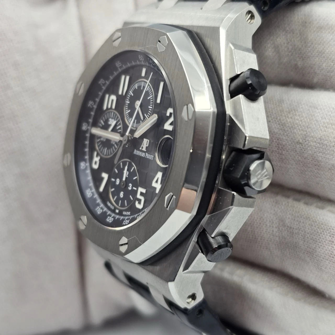 2016 PAPERS Audemars Piguet Royal Oak Offshore BATMAN 42mm 26470ST Watch BOX