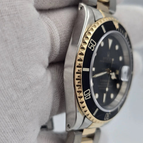 Rolex Submariner Date Black Yellow Gold Stainless Steel 40mm Watch 16613
