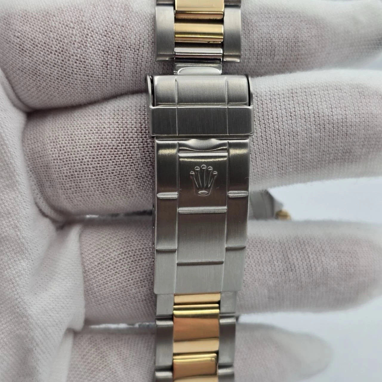 PAPERS Rolex Submariner Date 16613 Blue Dial Steel Two Tone Gold 40mm Watch BOX