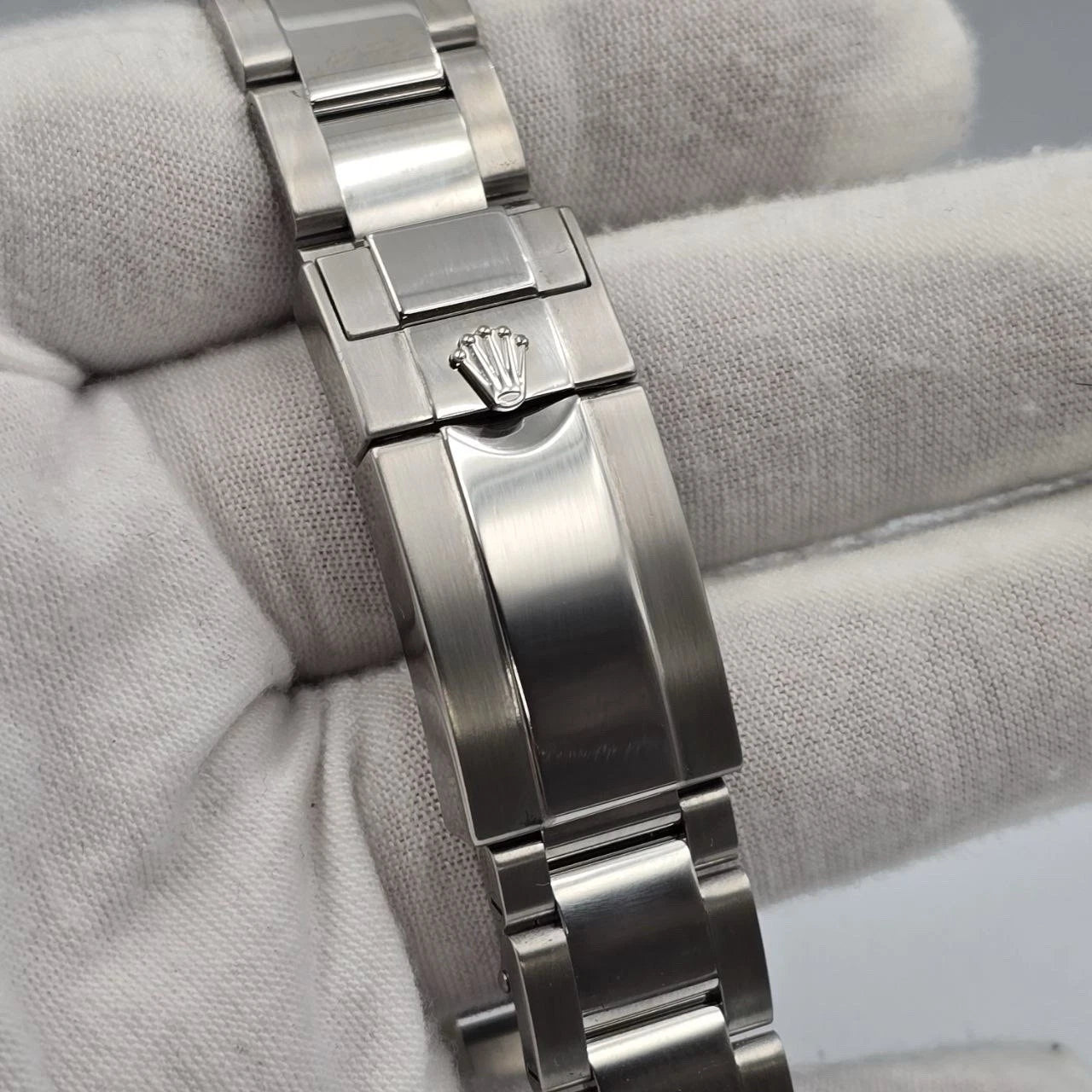 2022 PAPERS Rolex GMT Master II Batman Steel Oyster Bracelet 126710BLNR BOX