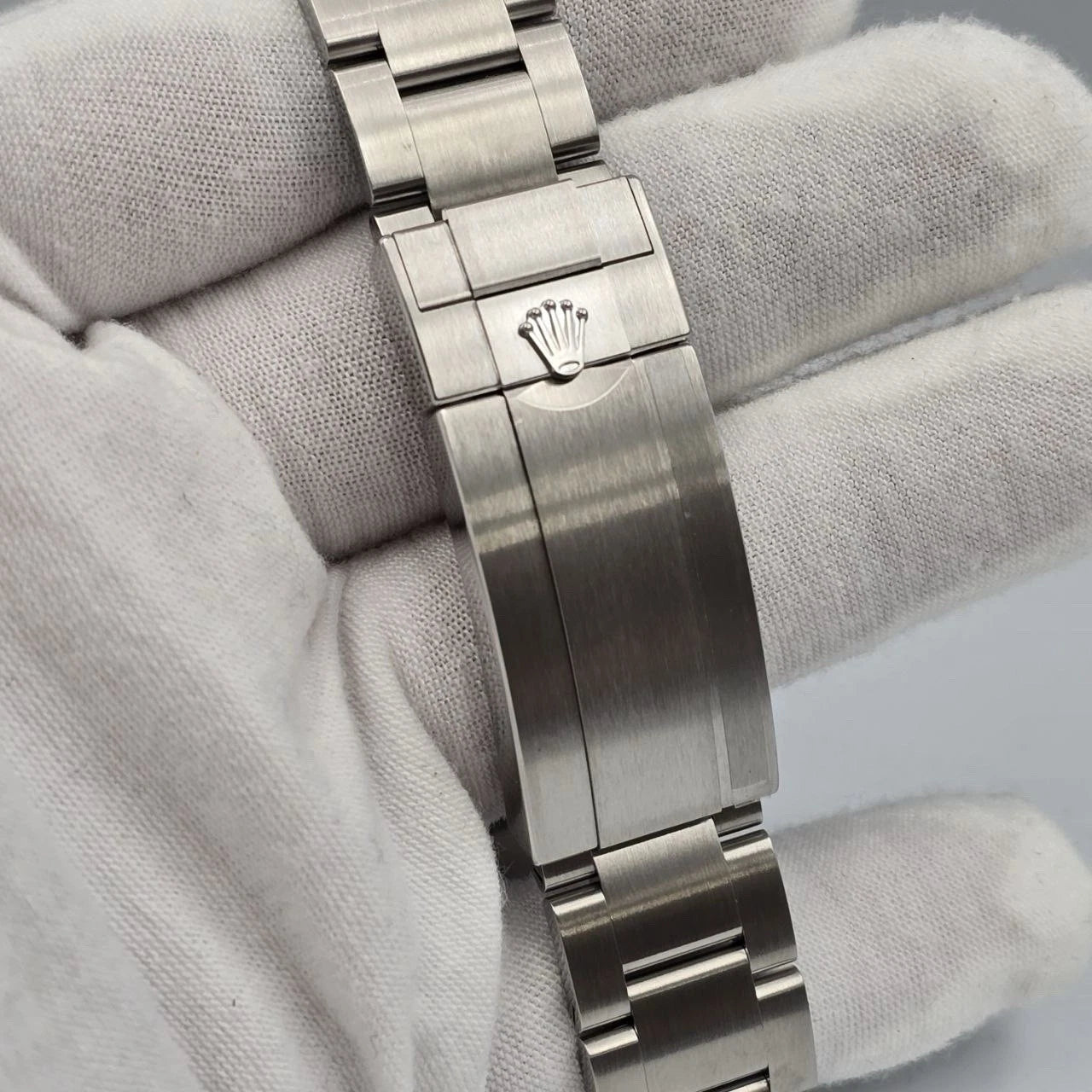 NEW 2024 Rolex Sea-Dweller Deepsea Steel Black 44mm 136660 Watch UNWORN