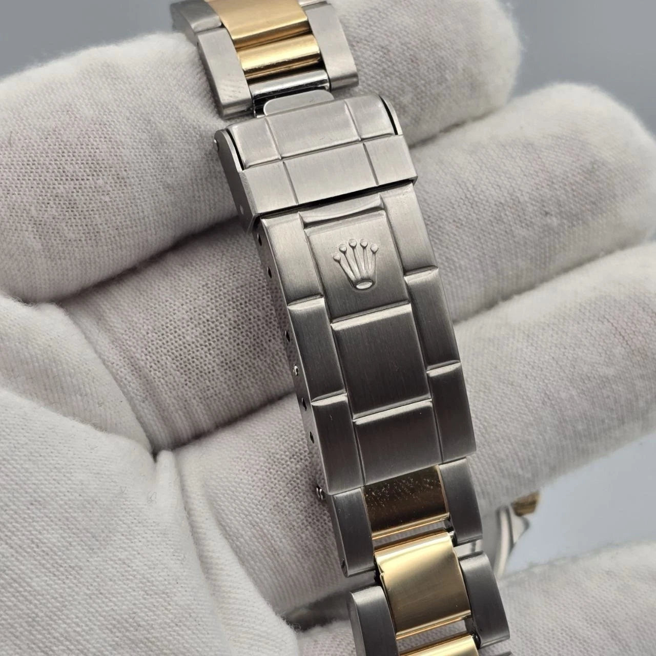 2020 RSC Rolex Submariner Date Black Yellow Gold Steel 40mm Watch 16613