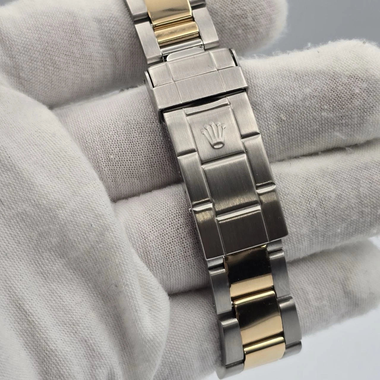 Rolex Submariner Date 16803 Black Dial Yellow Gold Two Tone Steel Oyster 40mm