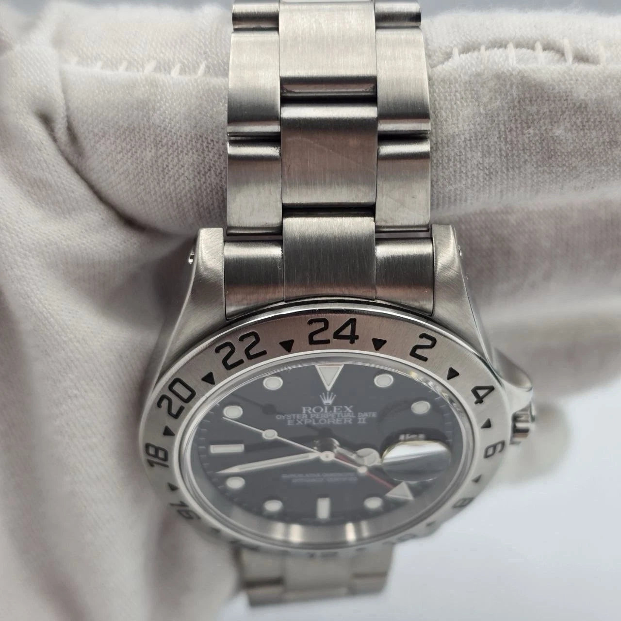 PAPERS Rolex Explorer II 16570 Stainless Steel Black Dial Automatic 40mm Watch