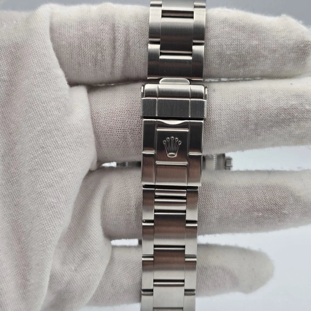 MINT 2002 PAPERS Rolex Explorer l 114270 36mm Stainless Steel Black Dial Watch