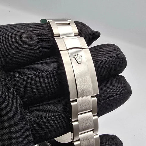 NEW 2026 Rolex Datejust 41mm Mint Green Steel Smooth Bezel Oyster 126300 UNWORN