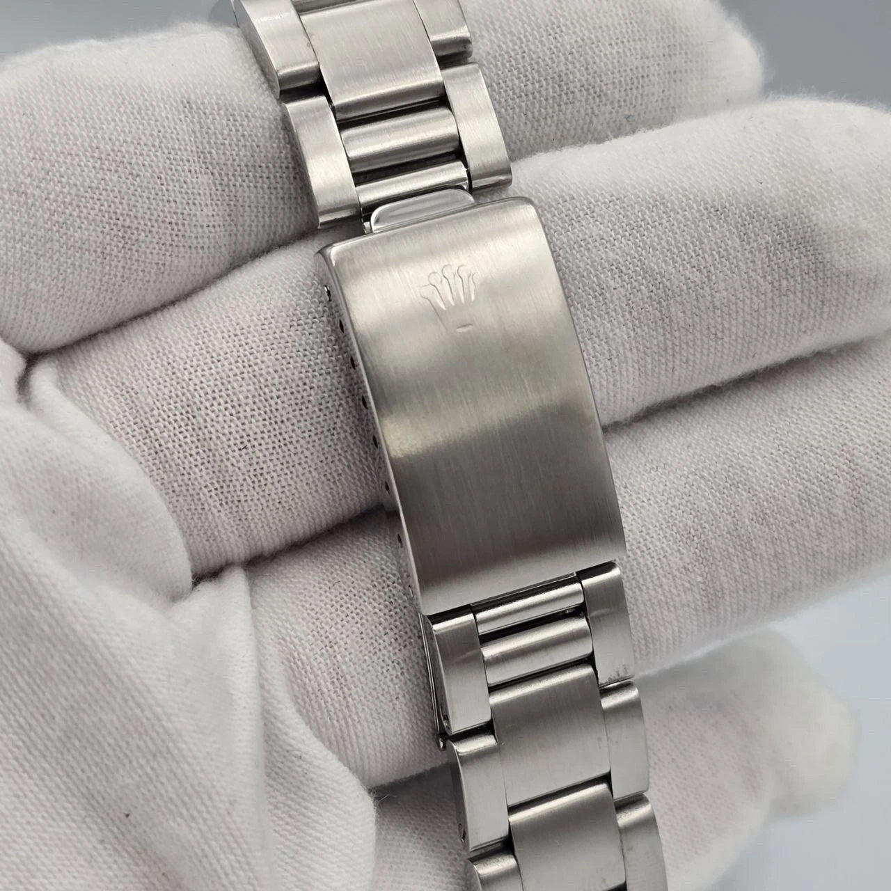 Rolex Explorer II Black 16570 Stainless Steel Oyster Date Watch 40mm
