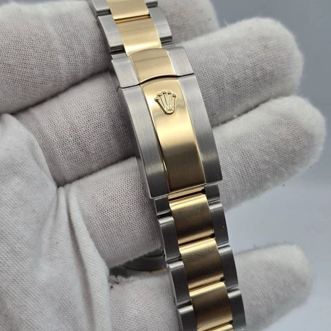 MINT PAPERS 2023 Rolex DateJust 41mm Two Tone Black Dial Oyster 126333 BOX